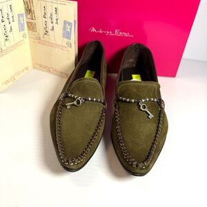 Gofredo Fantini Materia Prima Women's Suede Olive Slip-On Loafers Key Detail